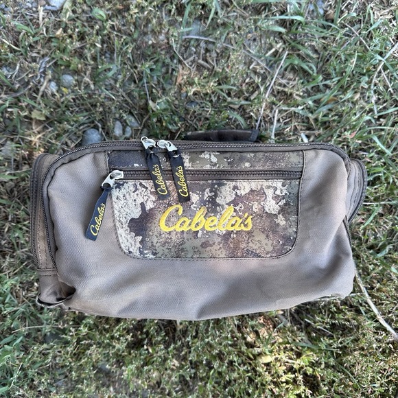 CABELAS Camouflage Bag Catch All Hunting Fishing Camo Tote Duffle Shoulder Strap - Picture 12 of 16